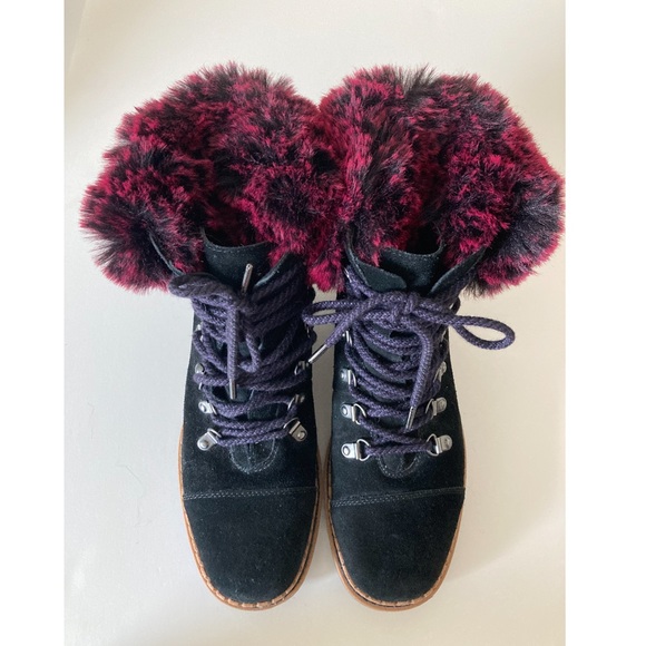 Sam Edelman Black Lace up ankle boots with red faux fur ankle trim size 7.5 - Picture 5 of 9